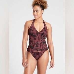 Athleta Tankini Top 36D DD Halter Sculpted Swim Supportive Tummy Control